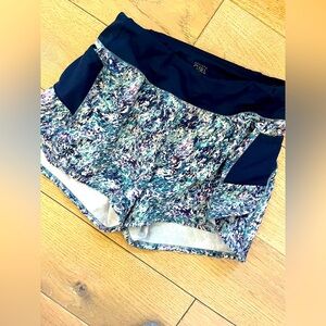 Athleta Women's Multicolor Shorts